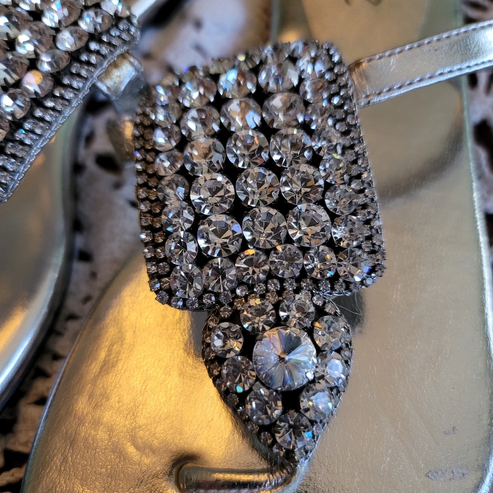 Women's Cache Rhinestone flip flops - Picture 2 of 7